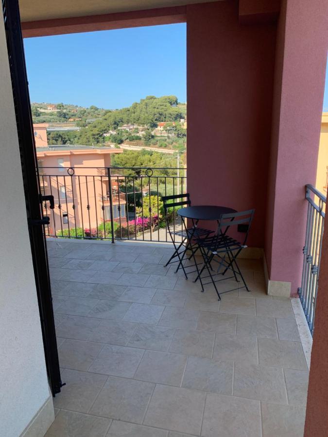 Apartamento Casa del Grillo Costarainera Exterior foto